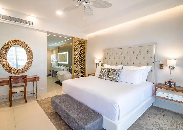 Residential Retreat 2 Bedroom Garza Blanca Cabos & Apartment *